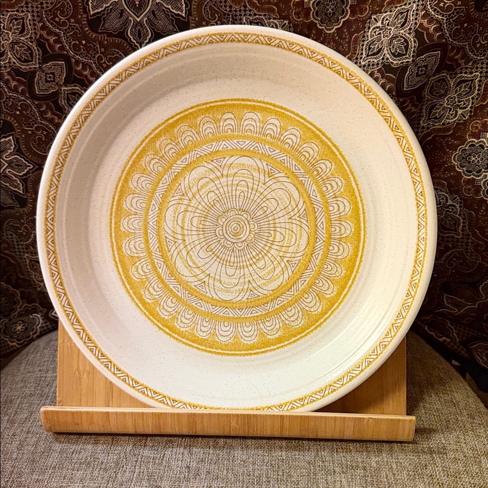 Franciscan Yellow and White Decorative Plate